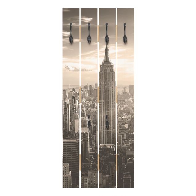 Appendiabiti da parete con pannello Skyline di Manhattan