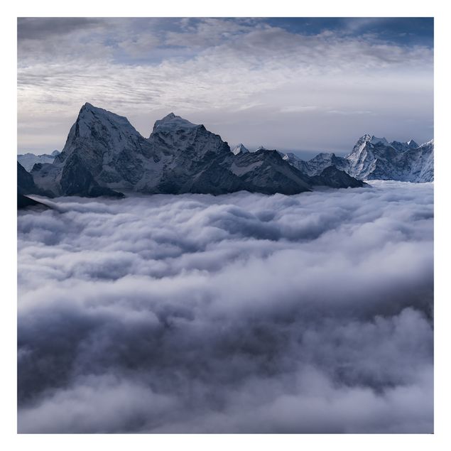Carta da parati bianca e nera  Mare di nuvole nell'Himalaya